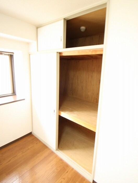 物件内観写真20　(収納)