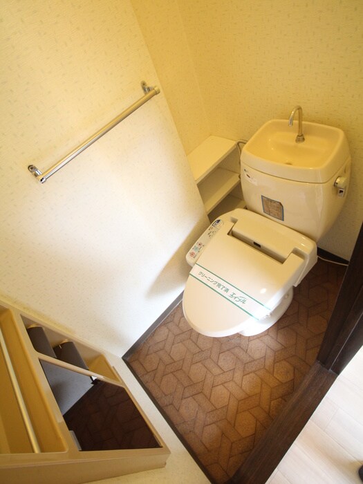 物件内観写真11　(トイレ)