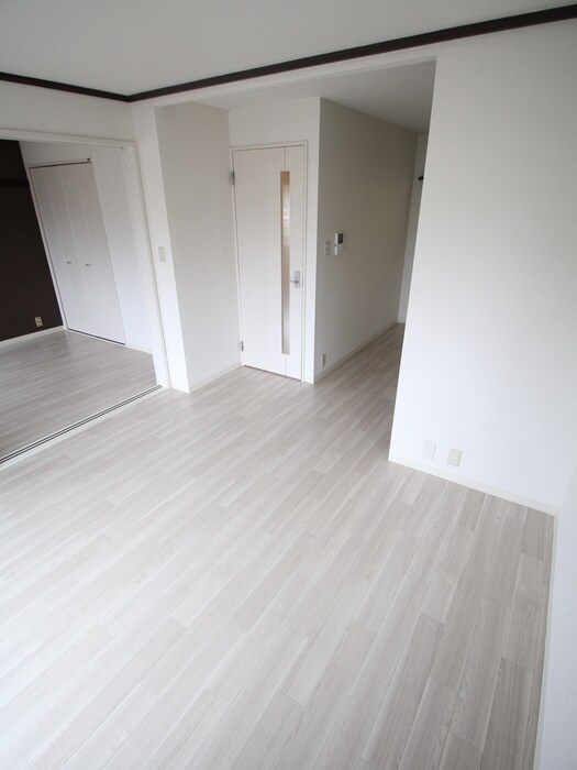 物件内観写真13　(居室)