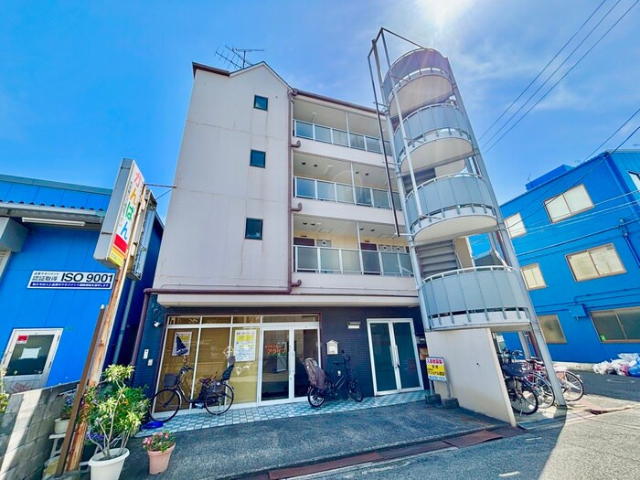 物件外観写真4　(外観写真)