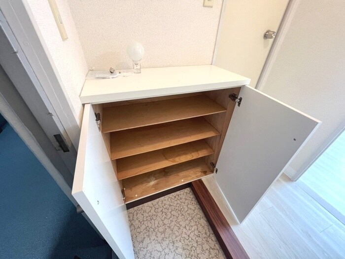 物件内観写真19　(靴箱)