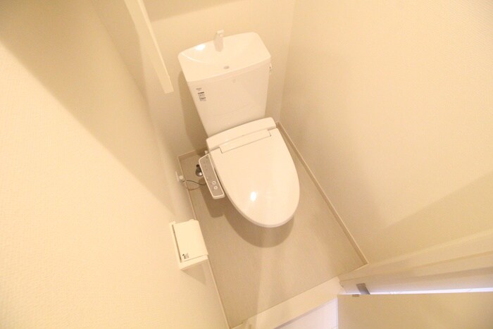 物件内観写真12　(トイレ)