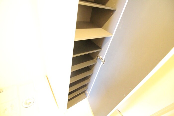 物件内観写真15　(靴箱)