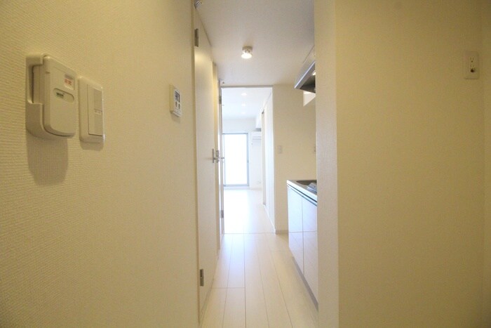 物件内観写真18　(廊下)