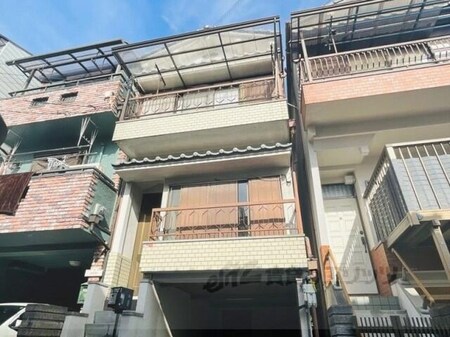 枚方市東牧野町貸家外観写真
