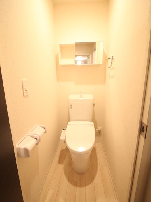 物件内観写真9　(トイレ)