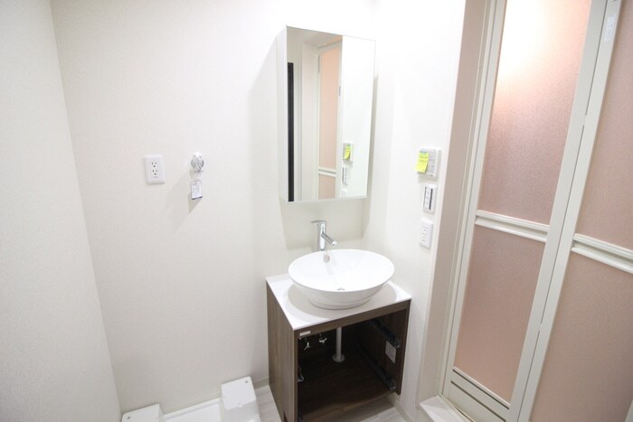 物件内観写真10　(洗濯機置場)