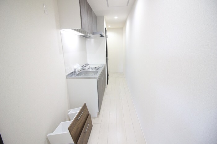 物件内観写真13　(廊下)