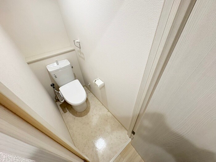 物件内観写真15　(トイレ)