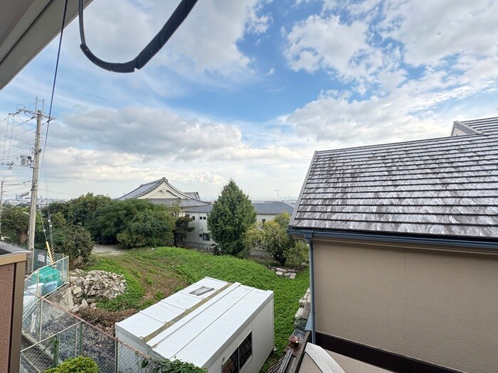 物件内観写真22　(室内からの展望)