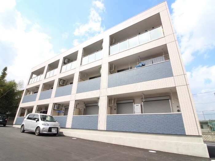 物件外観写真2　(外観写真)