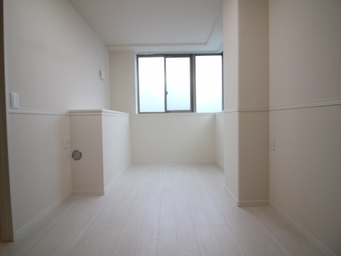 物件内観写真16　(居室)