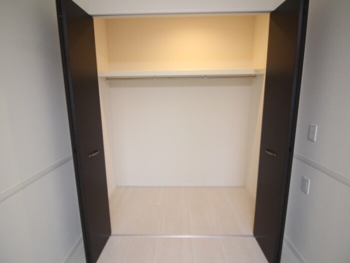 物件内観写真19　(収納)