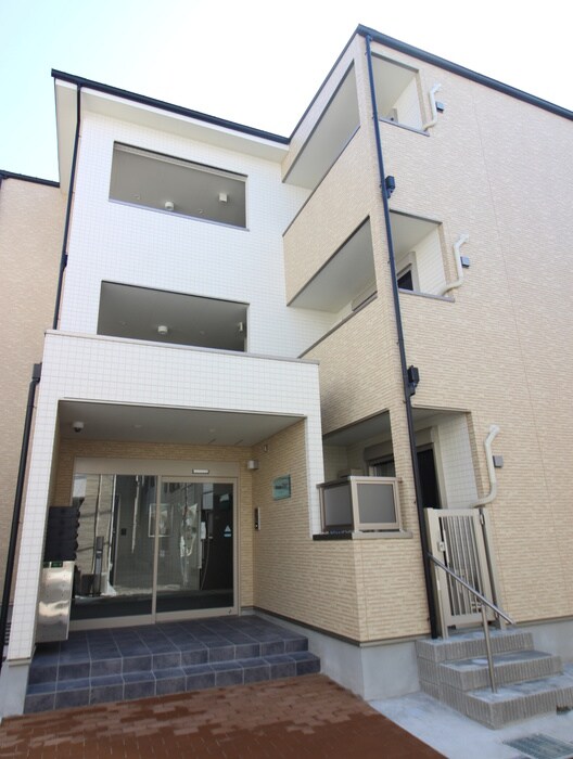 物件外観写真1　(外観写真)