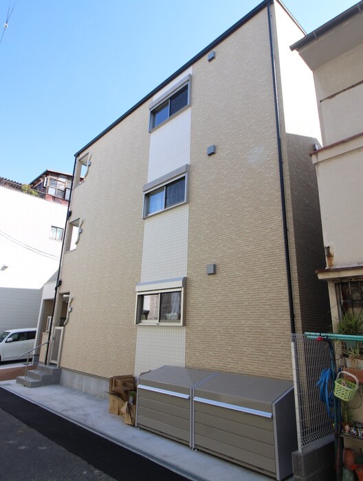 物件外観写真4　(外観写真)