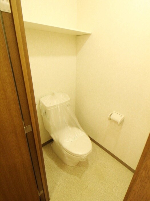 物件内観写真13　(トイレ)