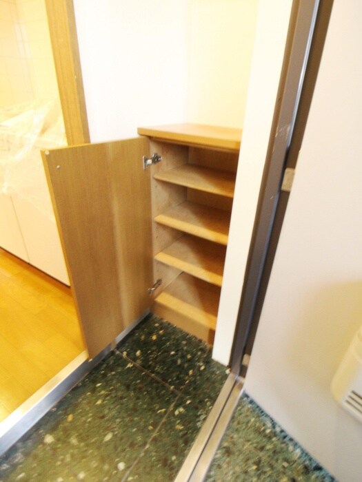 物件内観写真17　(靴箱)