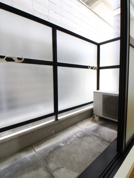 物件内観写真21　(室内からの展望)