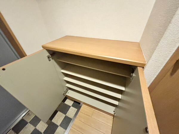 靴箱