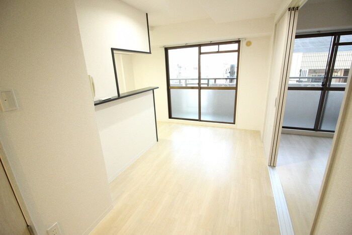 物件内観写真10　(居室)