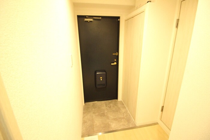 物件内観写真19　(玄関)