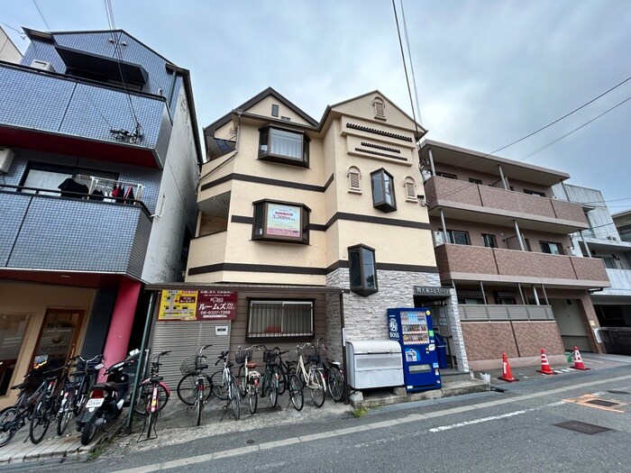 物件外観写真1　(外観写真)