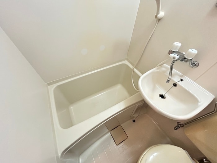 物件内観写真12　(バス／シャワールーム等)