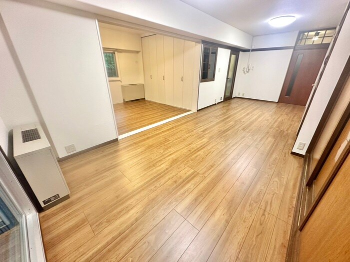 物件内観写真8　(居室)