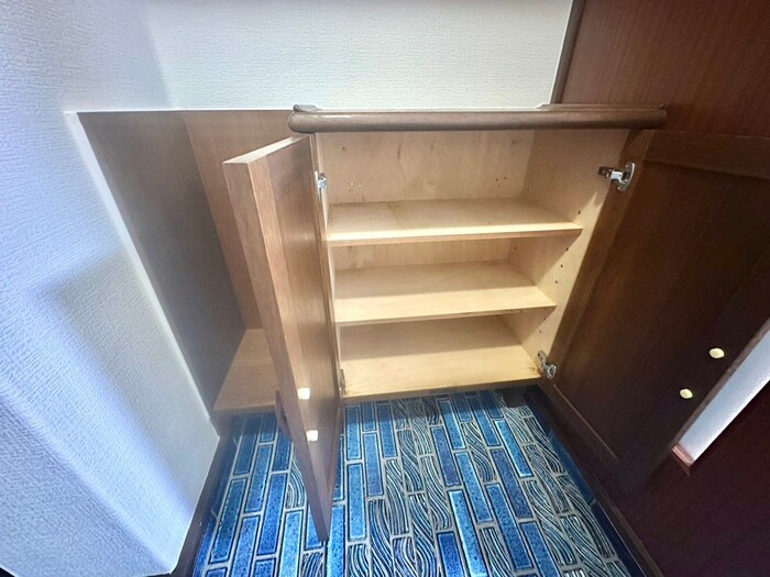 物件内観写真19　(靴箱)