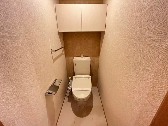 物件内観写真13　(トイレ)