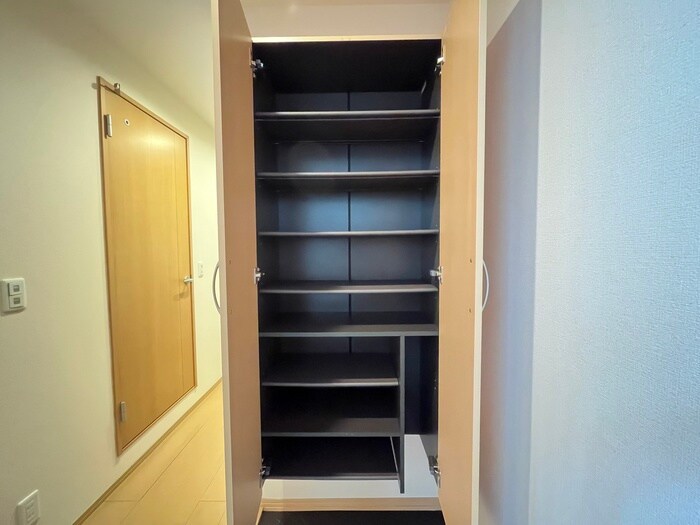 物件内観写真19　(靴箱)