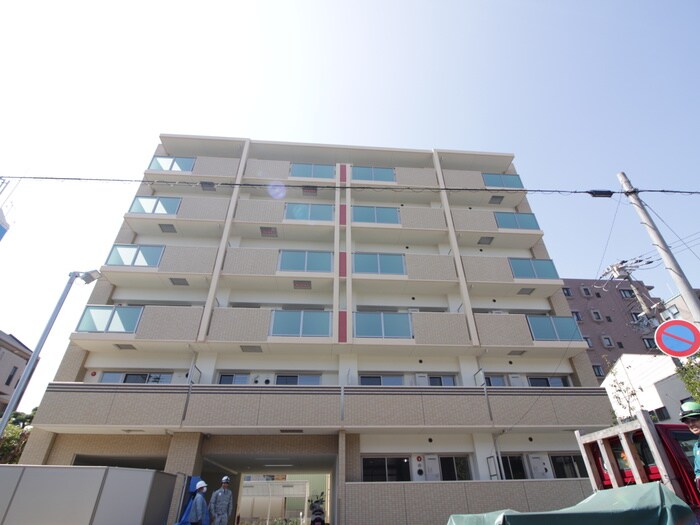 物件外観写真1　(建築中)