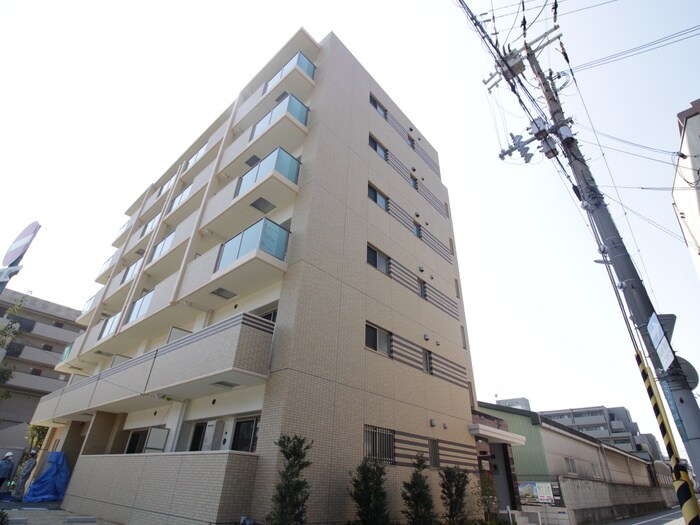 物件外観写真2　(建築中)