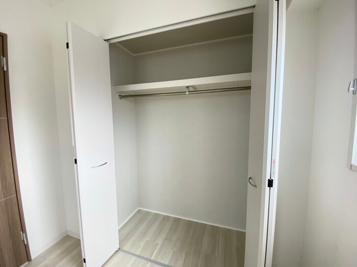 物件内観写真13　(収納)