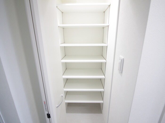 物件内観写真14　(収納)