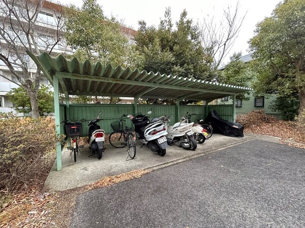 駐輪場