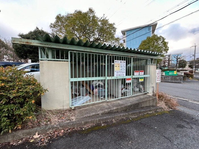 物件外観写真6　(建物設備)