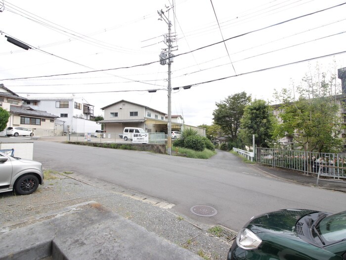 物件内観写真15　(室内からの展望)