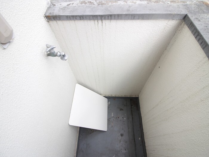 物件内観写真19　(洗濯機置場)