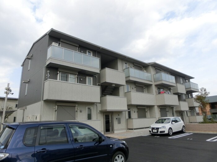 物件外観写真2　(外観写真)