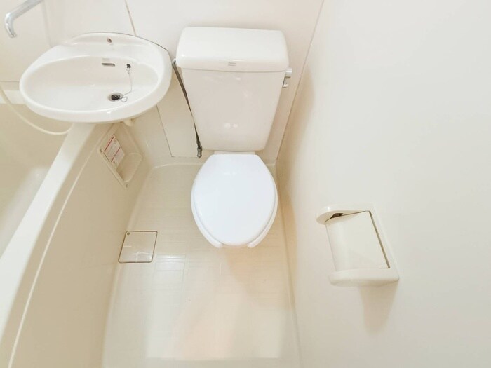 物件内観写真15　(トイレ)