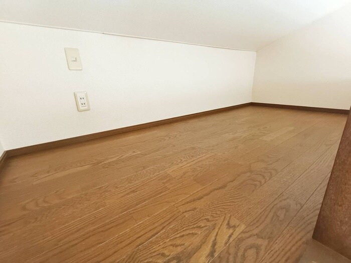 物件内観写真17　(ロフト)