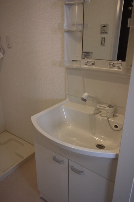 物件内観写真10　(洗面)