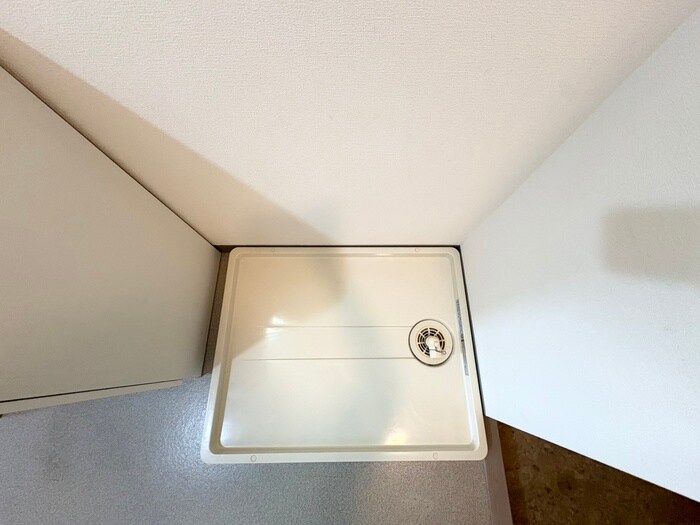 物件内観写真12　(洗濯機置場)