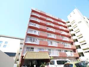 ユニライフ江坂（406）外観写真