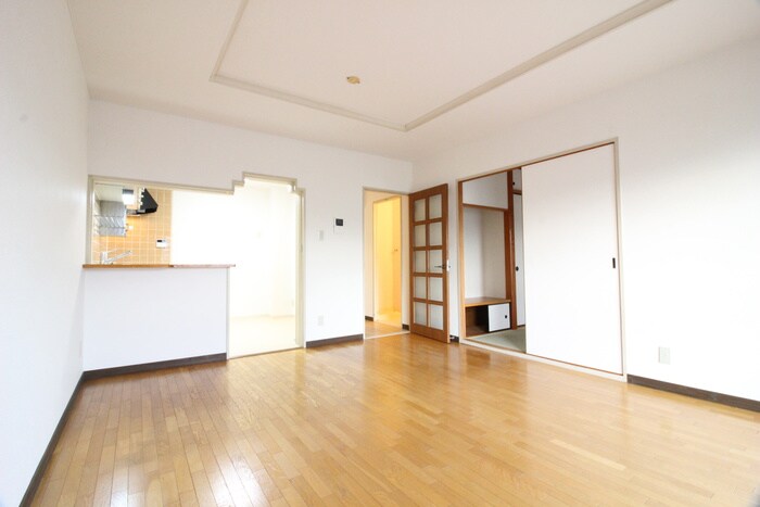 物件内観写真7　(居室)