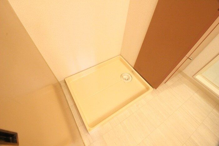 物件内観写真21　(洗濯機置場)