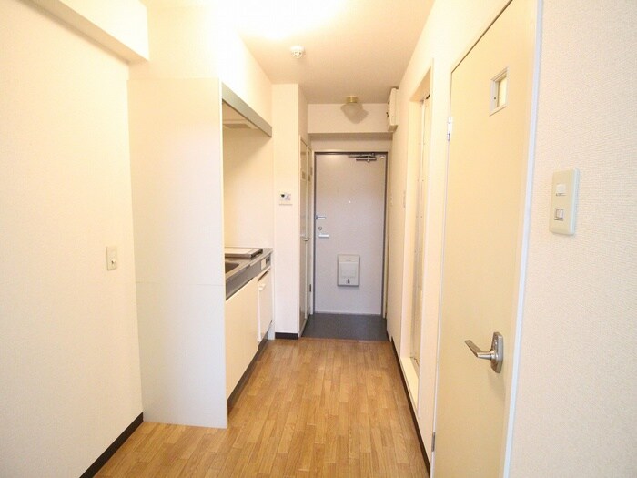 物件内観写真19　(廊下)