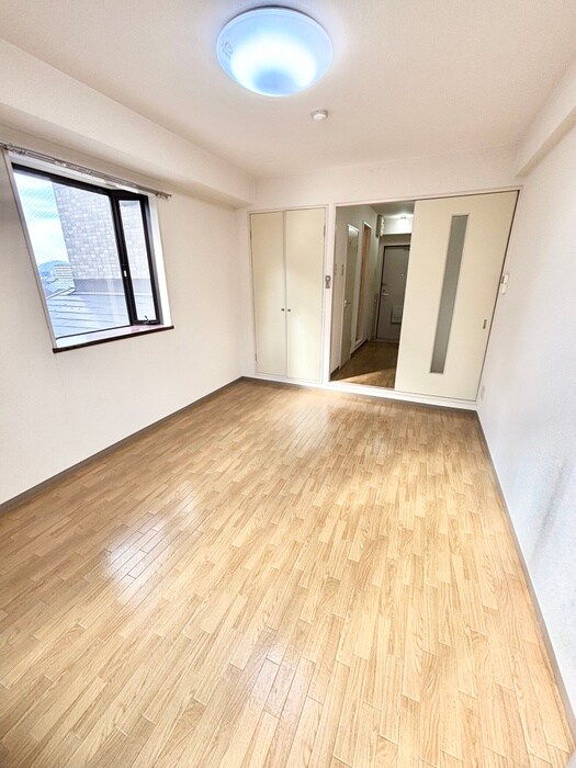 物件内観写真22　(居室)