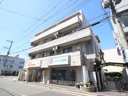 ナッツダムスタジオーネ塚口外観写真